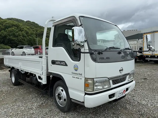 日産 アトラス KR-AKR81LAR(2WD)の写真33