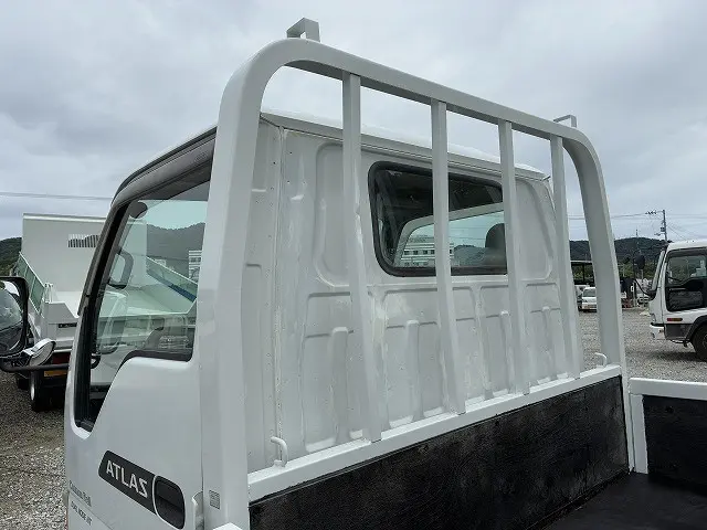 日産 アトラス KR-AKR81LAR(2WD)の写真47