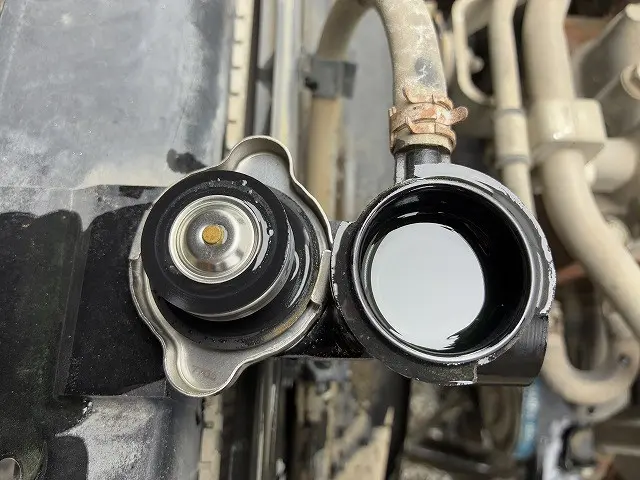 いすゞ フォワード PKG-FRR90S1(2WD)の写真24