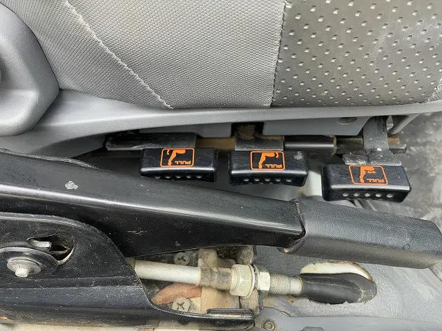 いすゞ フォワード PKG-FRR90S1(2WD)の写真41