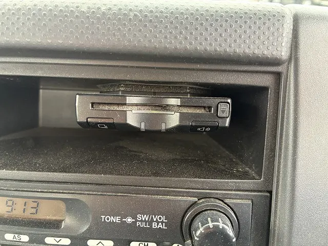 いすゞ エルフ BDG-NPR85AR(2WD)の写真40