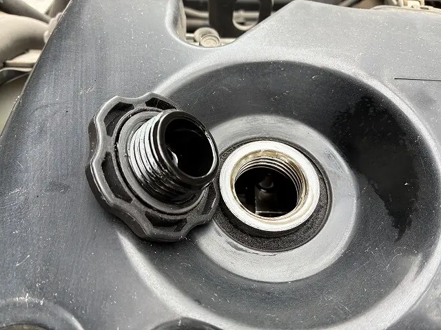いすゞ エルフ BDG-NPR85AR(2WD)の写真45