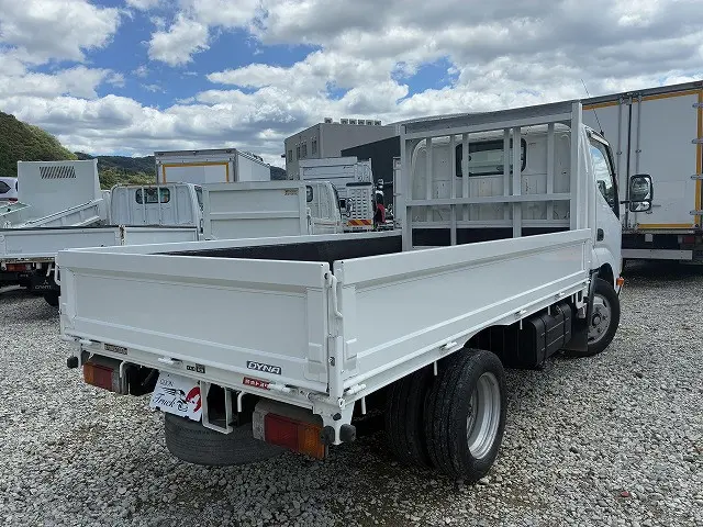 トヨタ ダイナ TKG-XZC605(2WD)の写真8