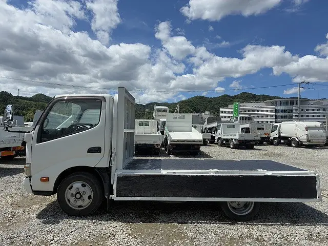 トヨタ ダイナ TKG-XZC605(2WD)の写真11