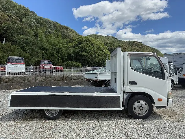 トヨタ ダイナ TKG-XZC605(2WD)の写真12