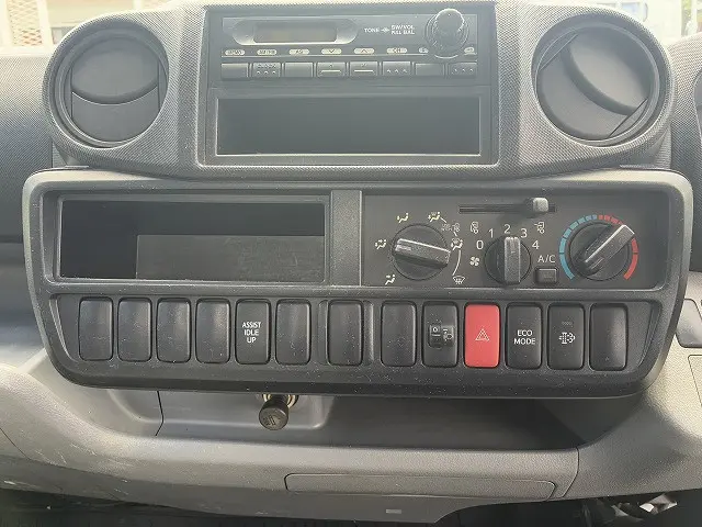 トヨタ ダイナ TKG-XZC605(2WD)の写真37