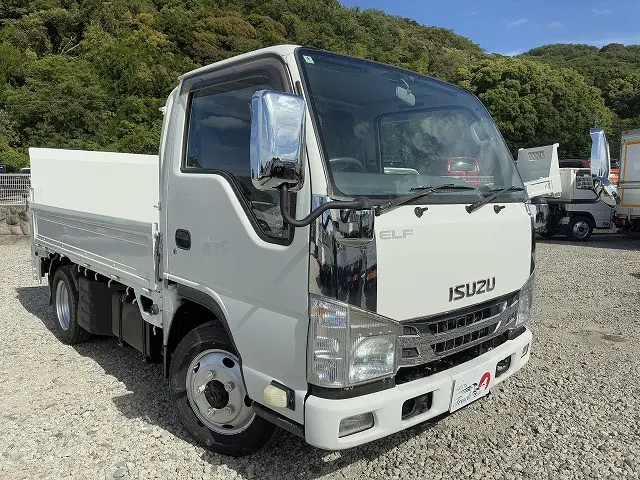 いすゞ エルフ TKG-NJS85AN(4WD)の写真3
