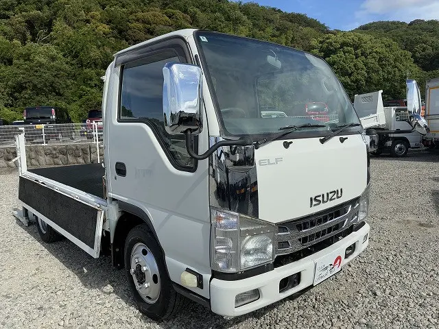 いすゞ エルフ TKG-NJS85AN(4WD)の写真10