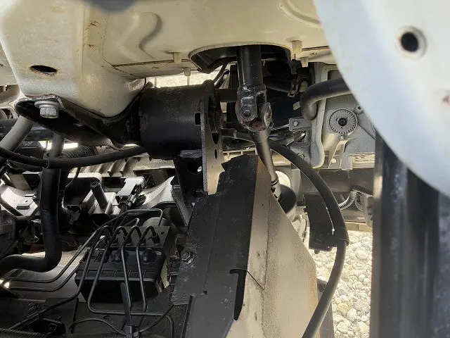 いすゞ エルフ TKG-NJS85AN(4WD)の写真25