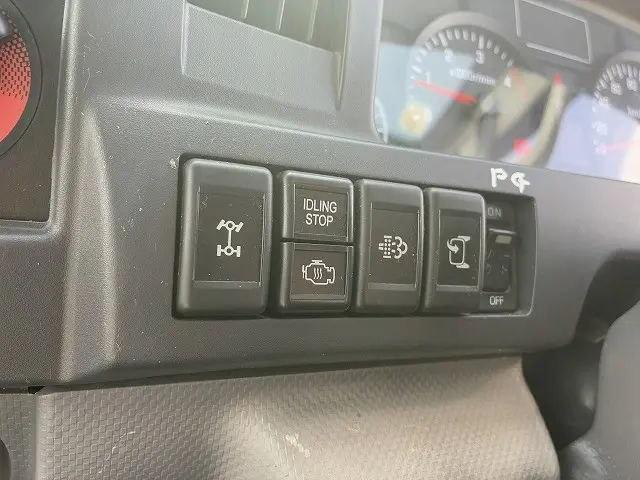 いすゞ エルフ TKG-NJS85AN(4WD)の写真39