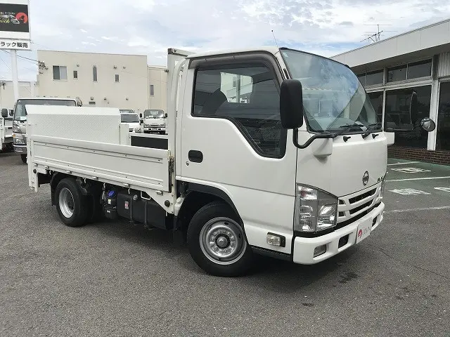 日産 アトラス 2RG-AHR88A(2WD)の写真3