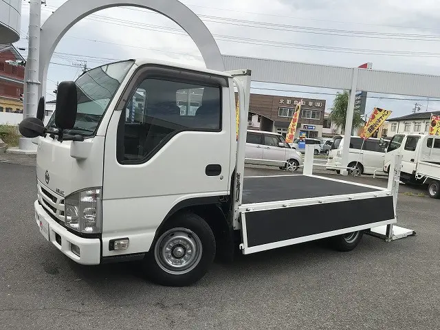 日産 アトラス 2RG-AHR88A(2WD)の写真9
