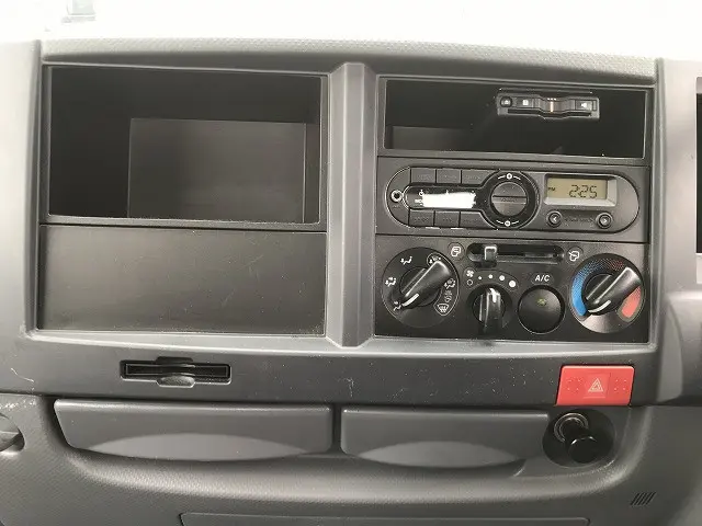 日産 アトラス 2RG-AHR88A(2WD)の写真27