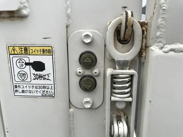 日産 アトラス 2RG-AHR88A(2WD)の写真36