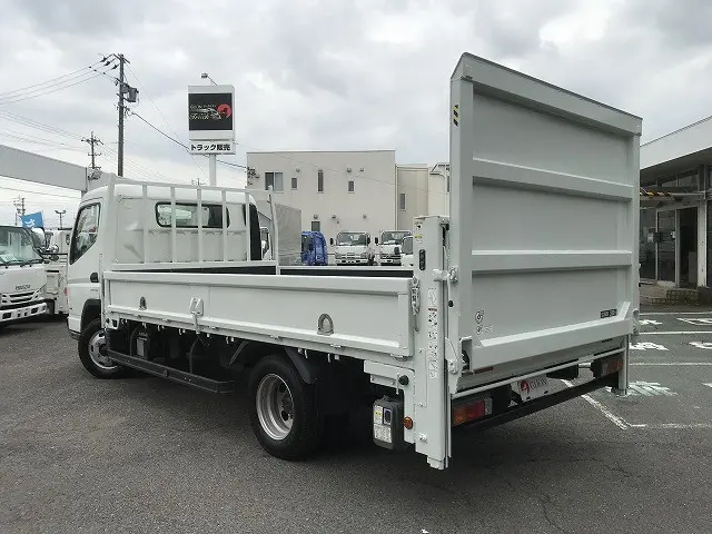 三菱 キャンター TPG-FEB50(2WD)の写真4