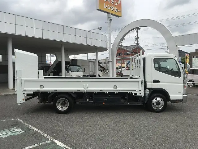 三菱 キャンター TPG-FEB50(2WD)の写真8