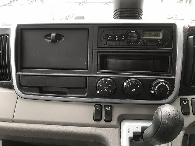 三菱 キャンター TPG-FEB50(2WD)の写真28