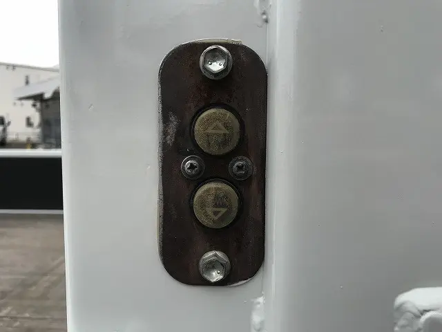 三菱 キャンター TPG-FEB50(2WD)の写真37