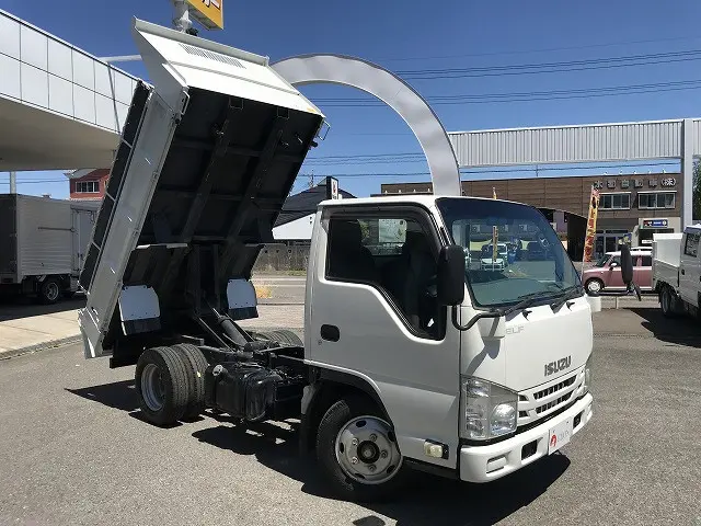 いすゞ エルフ TPG-NKR85AD(2WD)の写真11