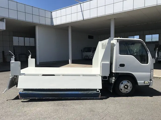 いすゞ エルフ TPG-NKR85AD(2WD)の写真18