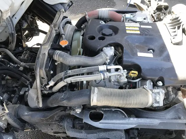 いすゞ エルフ TPG-NKR85AD(2WD)の写真30
