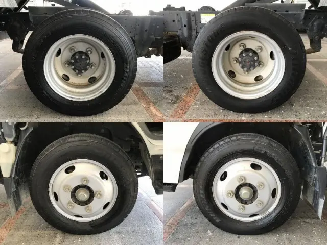 いすゞ エルフ TPG-NKR85AD(2WD)の写真34