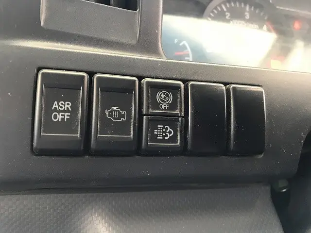 いすゞ エルフ TPG-NKR85AD(2WD)の写真45
