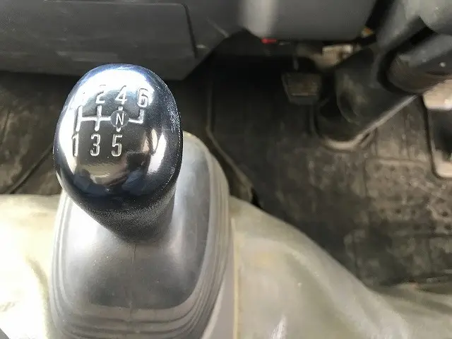 いすゞ エルフ TPG-NKR85AD(2WD)の写真47