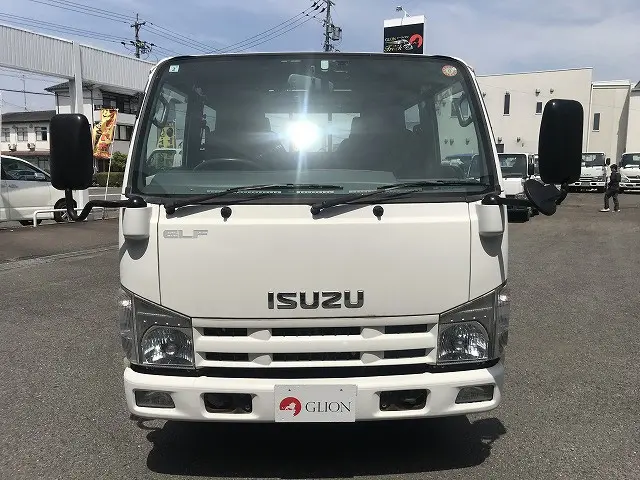 いすゞ エルフ SKG-NJR85A(2WD)の写真2