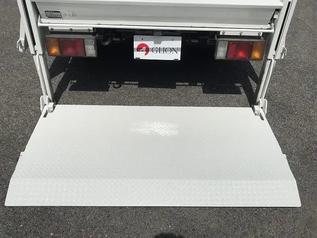 いすゞ エルフ SKG-NJR85A(2WD)の写真17