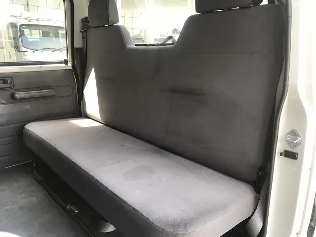 いすゞ エルフ SKG-NJR85A(2WD)の写真36