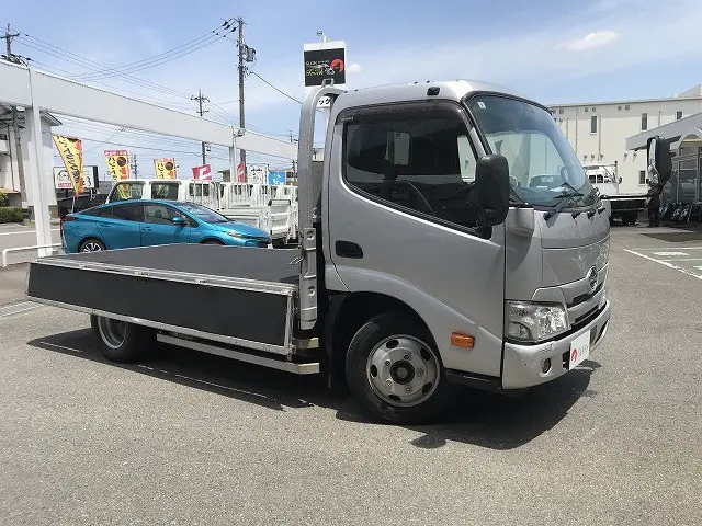 日野 デュトロ 2RG-XZU645M(2WD)の写真10