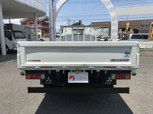 三菱 キャンター TPG-FEA50(2WD)の写真5