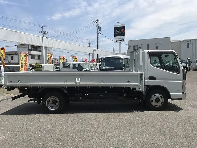 三菱 キャンター TPG-FEA50(2WD)の写真8