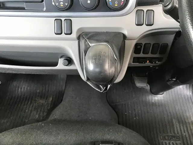 三菱 キャンター TPG-FEA50(2WD)の写真26