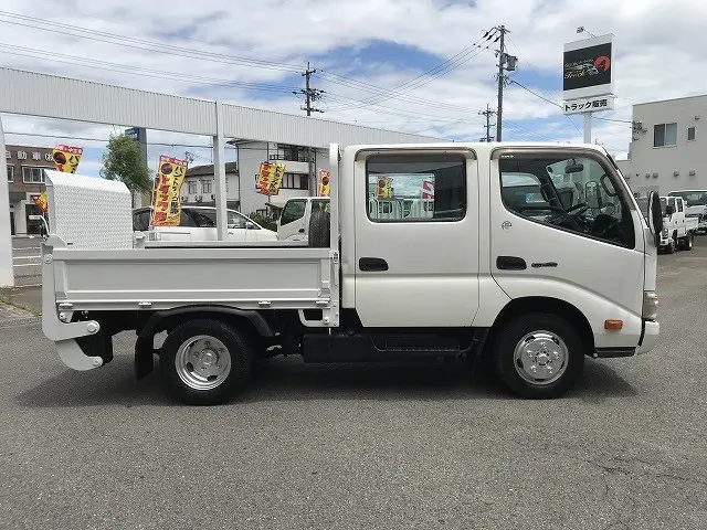 日野 デュトロ TKG-XZU605M(2WD)の写真8