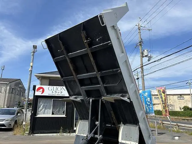 いすゞ エルフ TPG-NJR85AN(2WD)の写真10