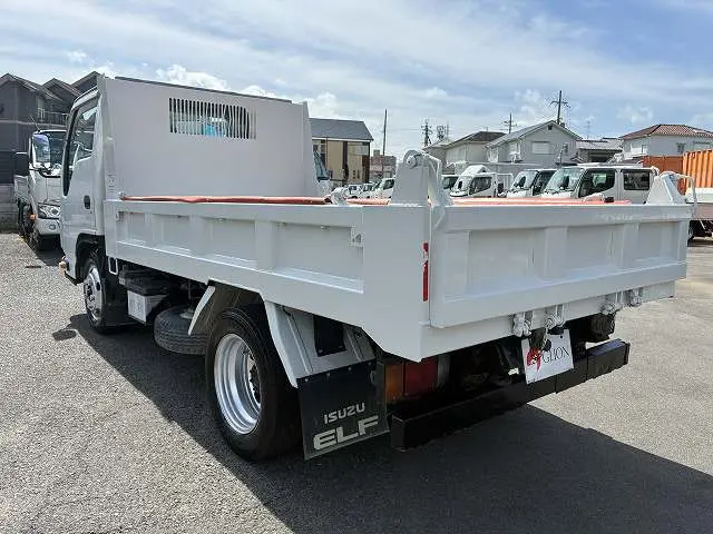 いすゞ エルフ TPG-NJR85AN(2WD)の写真17