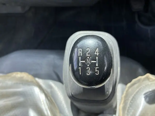 いすゞ エルフ TPG-NJR85AN(2WD)の写真42
