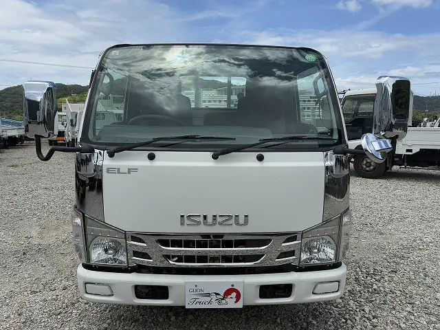 いすゞ エルフ TRG-NHR85A(2WD)の写真2