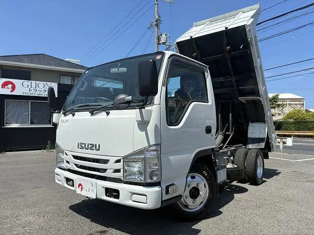 いすゞ エルフ TPG-NKR85AN(2WD)の写真1
