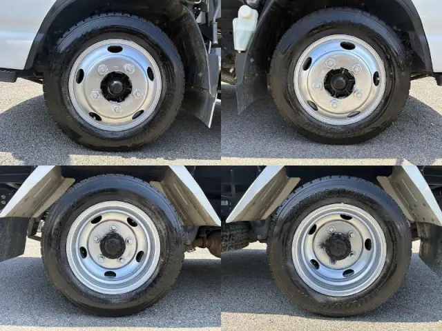 いすゞ エルフ TPG-NKR85AN(2WD)の写真33
