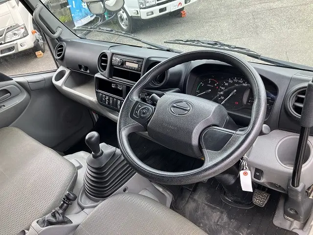 日野 デュトロ 2KG-XZU600T(2WD)の写真38