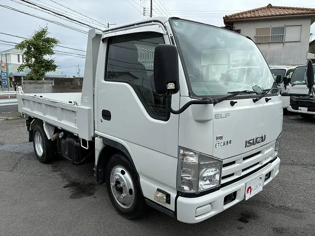 いすゞ エルフ TKG-NJR85AN(2WD)の写真10