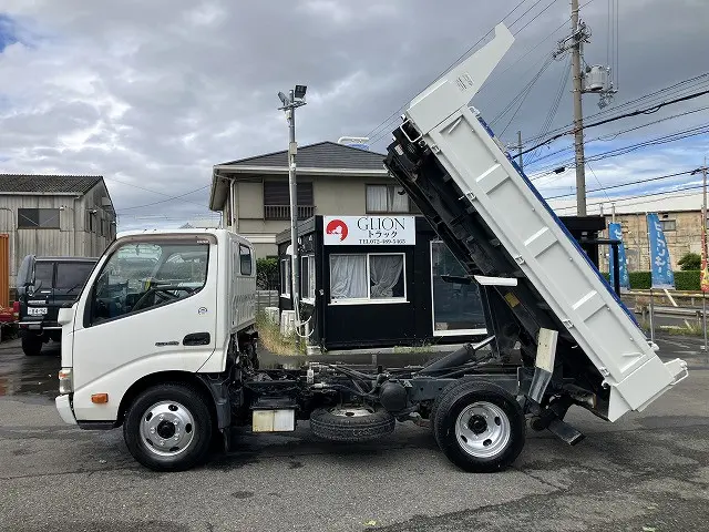 日野 デュトロ SKG-XZU620T(2WD)の写真11