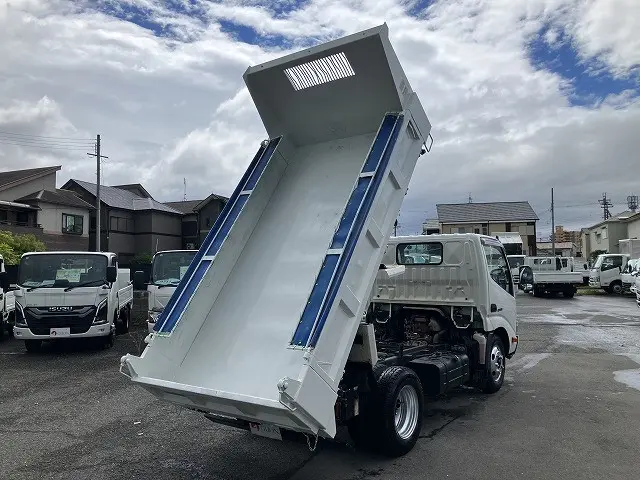 日野 デュトロ SKG-XZU620T(2WD)の写真15