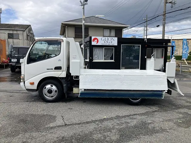 日野 デュトロ SKG-XZU620T(2WD)の写真25