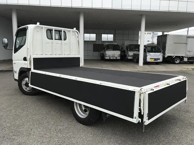 三菱 キャンター 2RG-FBA20(2WD)の写真13