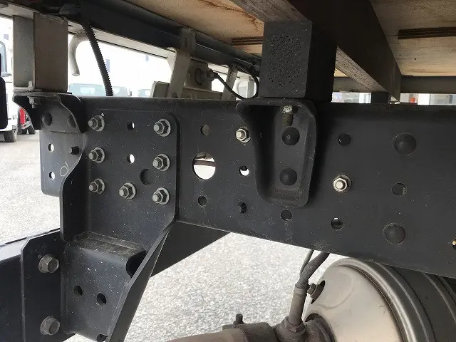 三菱 キャンター 2RG-FBA20(2WD)の写真32