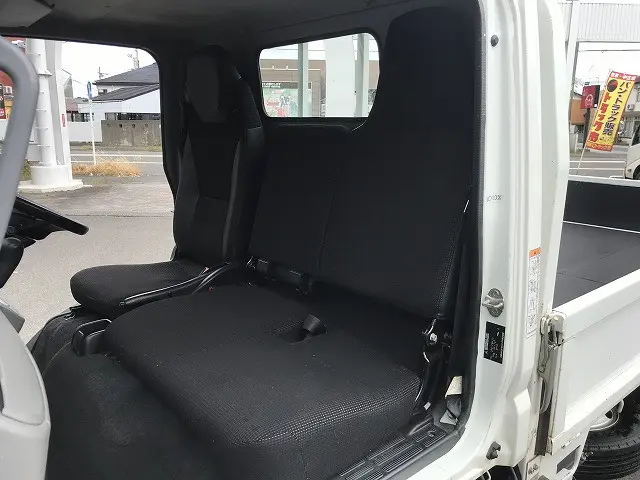 三菱 キャンター 2RG-FBA20(2WD)の写真38